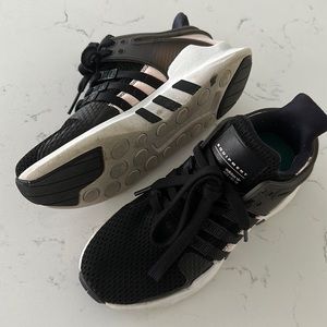 ADIDAS EQT ADV black sneakers tennis shoes women’s 6.5 equipment 91-16